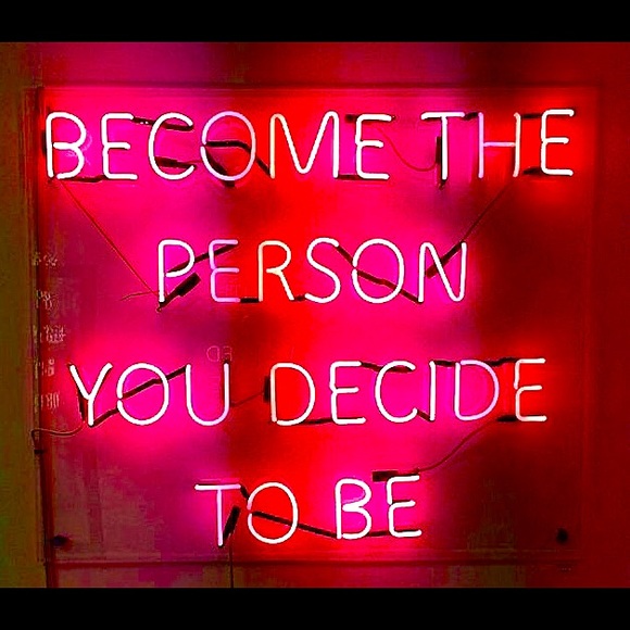 💕Heather Mc ✨Poshmark Ambassador✨ - Picture 9 of 14